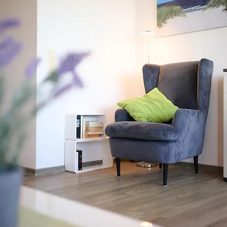 Promenade 27 30 * Schonberger Strand